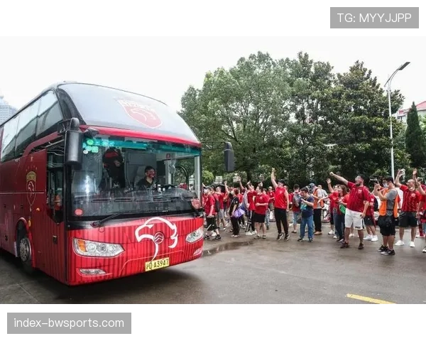 王佳琦租借至武汉盛帆黄鹤 担任队长引领球队进攻